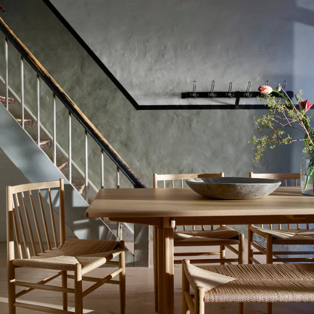 J80 Dining Chair
